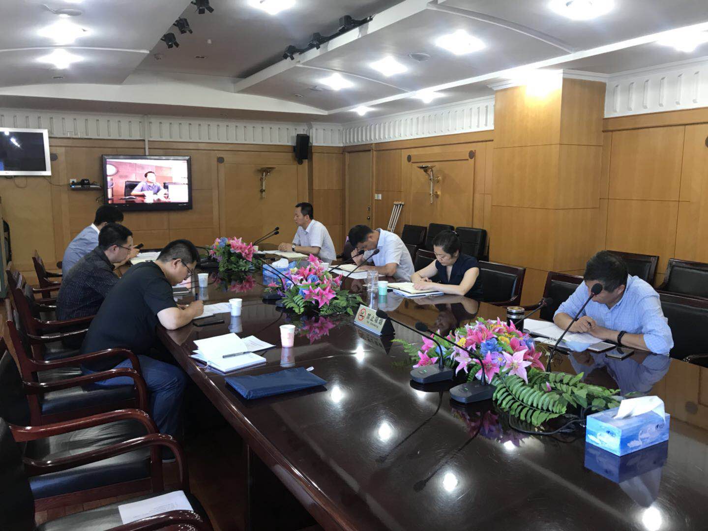 我校召开二届三次纪委全会